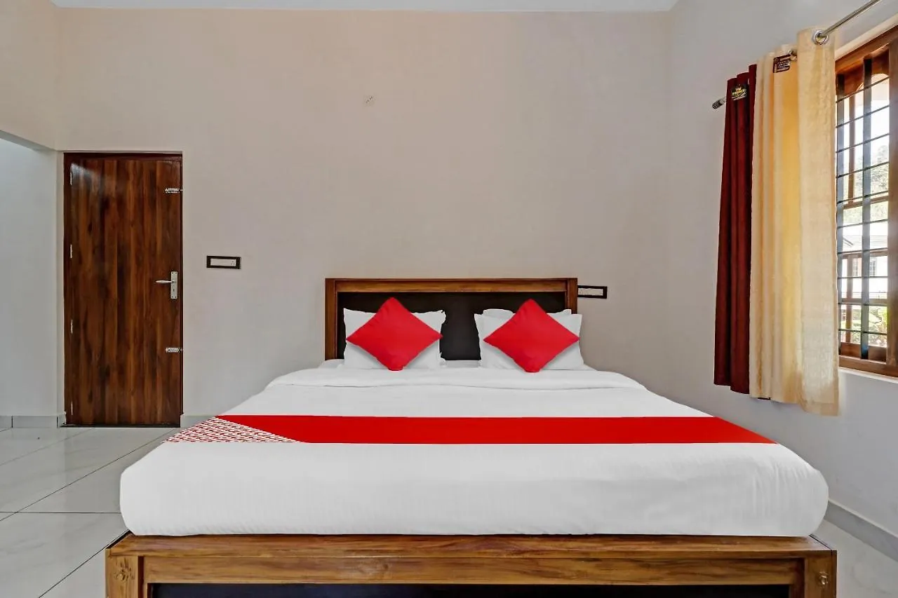 Oyo 87481 Abhayam Homestay Hotel Munnar
