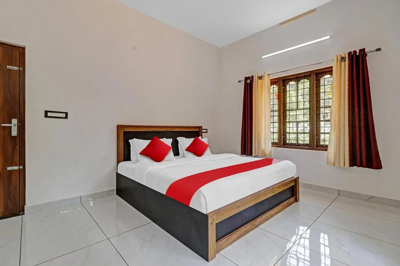*** Hotel Oyo 87481 Abhayam Homestay India