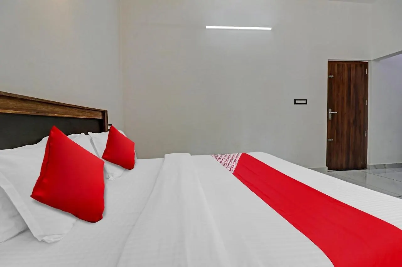 Oyo 87481 Abhayam Homestay 3*, Munnar India