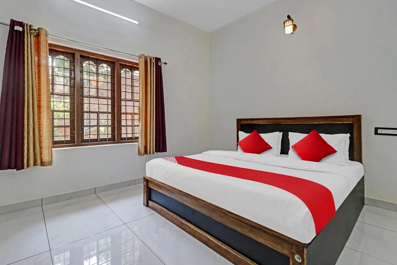 Oyo 87481 Abhayam Homestay Hotel Munnar