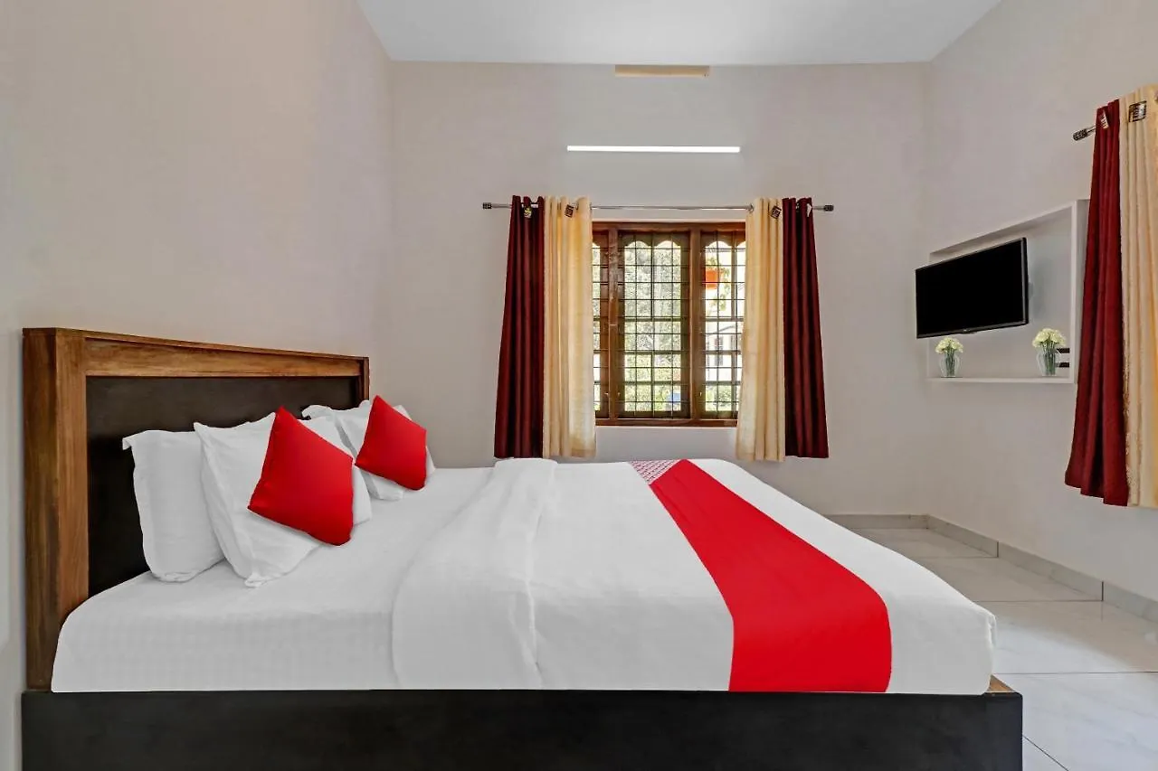 Hotell Oyo 87481 Abhayam Homestay